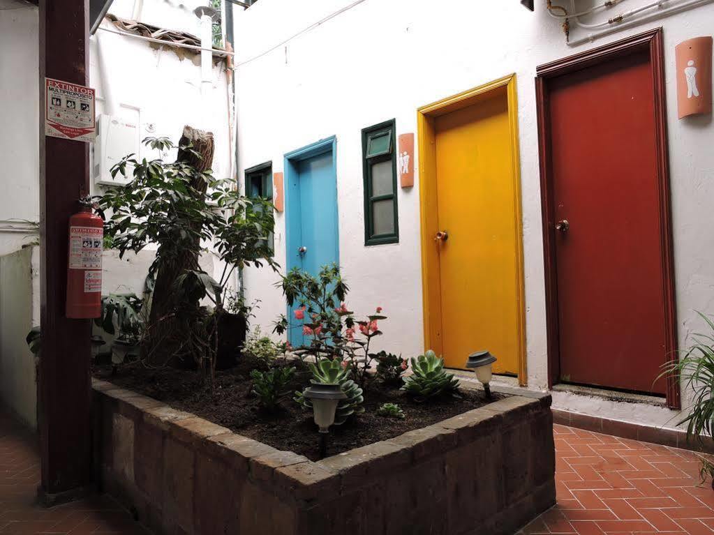 Chocolate Hostel Bogota Buitenkant foto